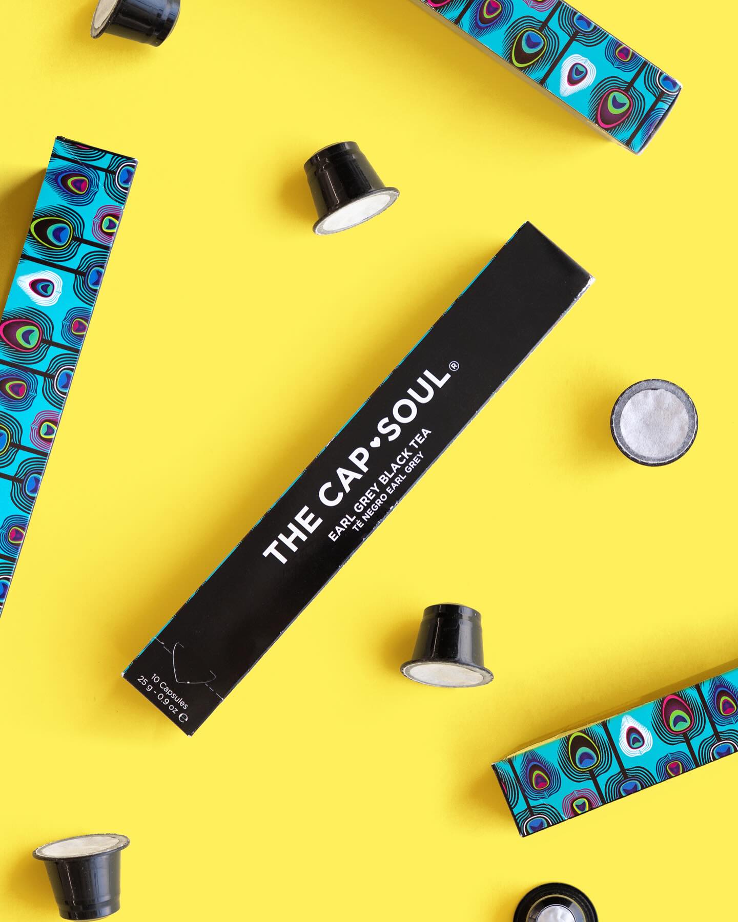 ✨ Mood elegante pero sin complicaciones ✨
Hay días en los que quiero un boost intenso, aromático y con flow clásico… y ahí entra el Earl Grey en cápsulas compatibles con *Nespresso ☕🌿.
Un té negro potente + ese toque cítrico de bergamota que le da el aroma afrutado más chic ever 🍋💫.
Lo mejor: compatible con mi cafetera Nespresso*, así que preparo mi té como si fuera un espresso… pero con vibes británicas 🇬🇧✨.
Una cápsula, un sip… y de repente mi cocina se siente como una tearoom en Londres.
#CapsoulMoments #EarlGreyMood #TeaLovers #MorningRitual #akeitasoul #capsulas #nespresso #compatible #tenegro #blacktea #EarlGrey