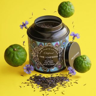 El Earl Grey Blue Flower es de esos clásicos que nunca cansan, pero que siempre sorprenden. 🫖✨
Es una mezcla con fuerza y carácter, donde la intensidad del té negro se encuentra con la frescura cítrica de la bergamota. ¿El resultado? Un aroma envolvente que llena la habitación incluso antes del primer sorbo. 🍋💙
Lo que lo hace verdaderamente especial son los pétalos de aciano, que aportan ese detalle delicado y visualmente precioso. Es el té perfecto para quienes buscan profundidad y personalidad en cada taza.
Si los sabores intensos y aromáticos son lo tuyo, este es el imprescindible que no puede faltar en tu despensa. 🏛️🌿
#thecapsoul #earlgreylover #tenegro #momentosdeté #tealovers #tésgourmet #horadelte #earlgrey #granel #akeitasoul